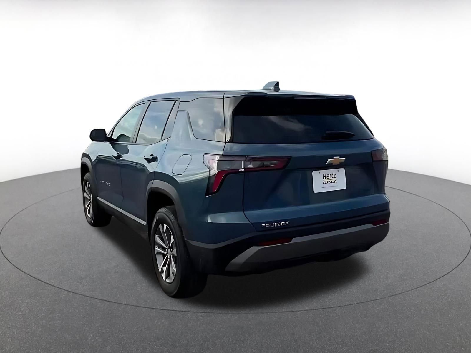 Used 2025 Chevrolet Equinox LT image 11