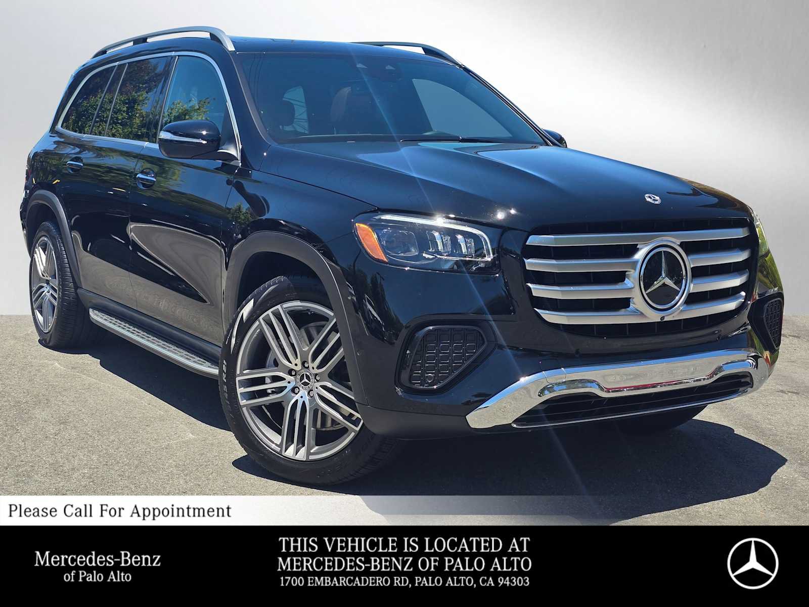 Certified 2026 Mercedes-Benz GLS 450 4MATIC image 1