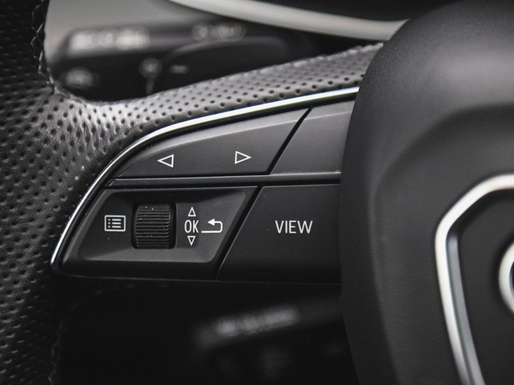 Used 2024 Audi SQ8 Premium Plus image 34