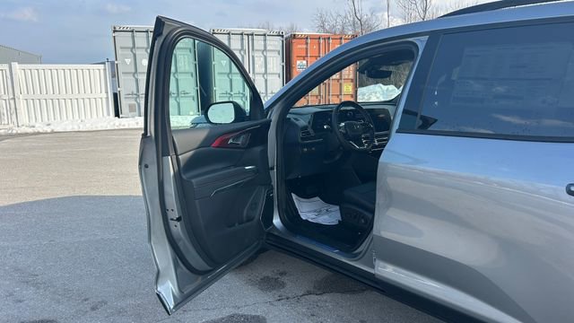 New 2026 Chevrolet Traverse Z71 w/ Enhanced Driving Package image 11