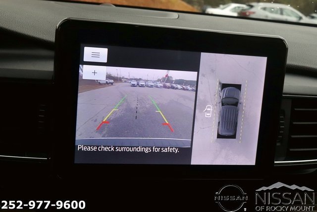 Used 2023 Ford Explorer Limited image 29