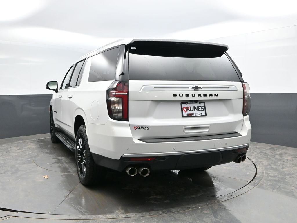 Used 2023 Chevrolet Suburban High Country w/ Max Trailering Package AWD/4WD image 8