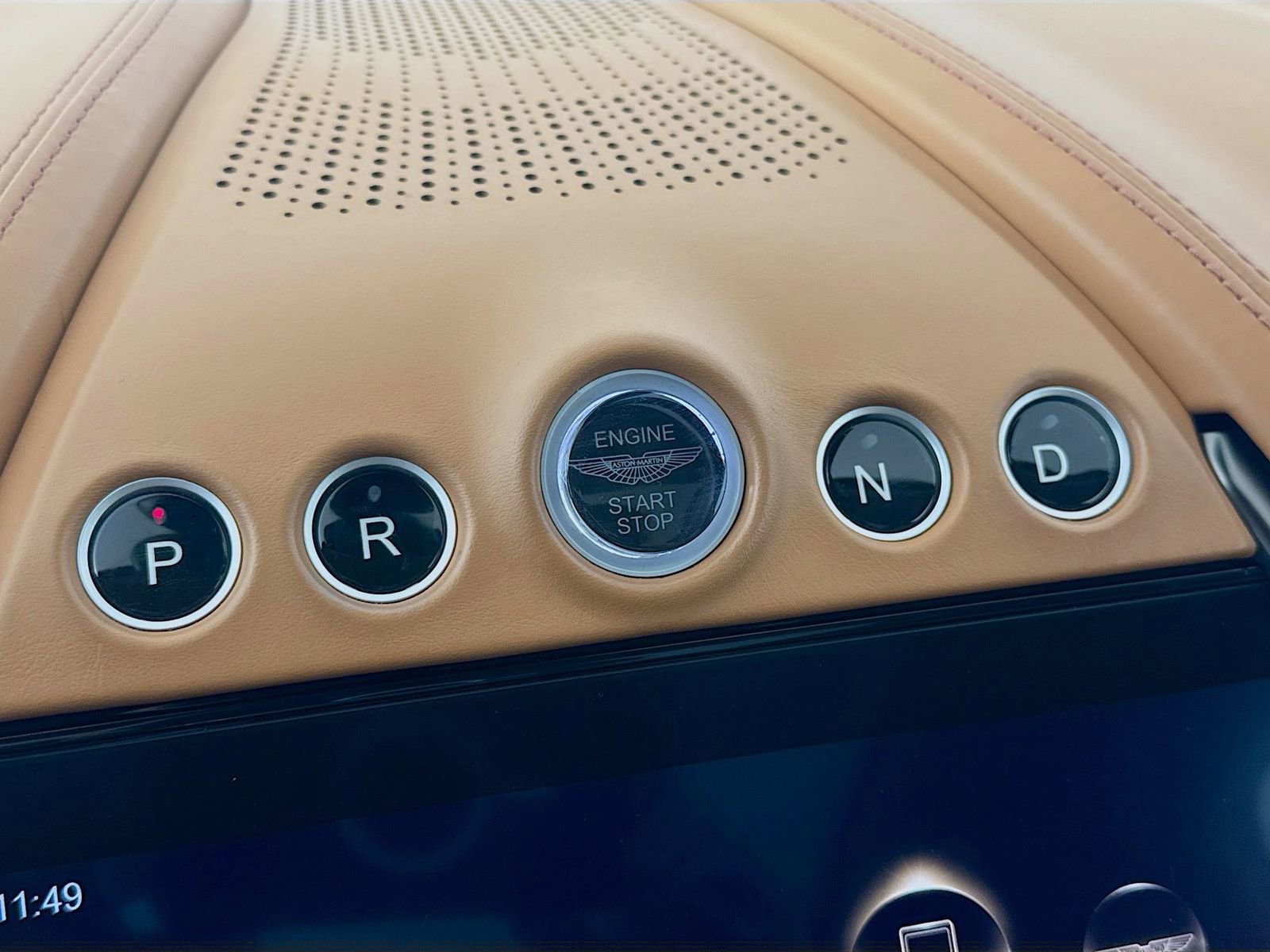 Used 2024 Aston Martin DBX 707 image 14