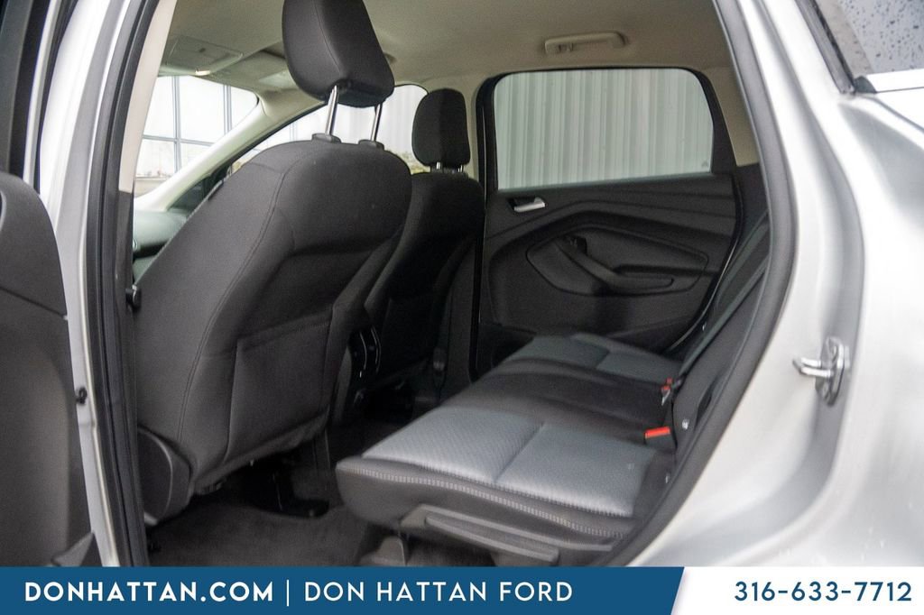 Used 2018 Ford Escape SE image 14