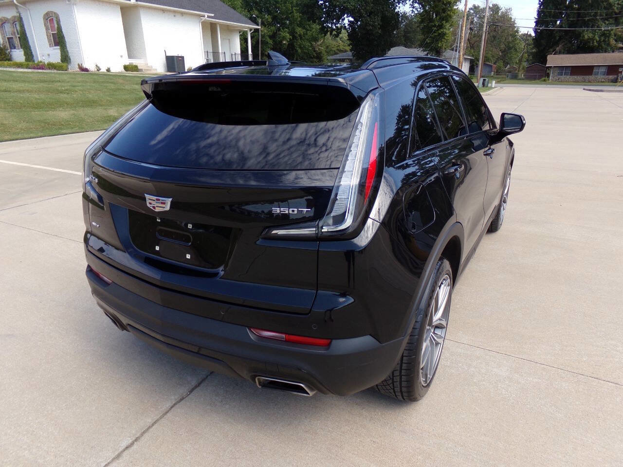 Used 2022 Cadillac XT4 Sport AWD/4WD image 46