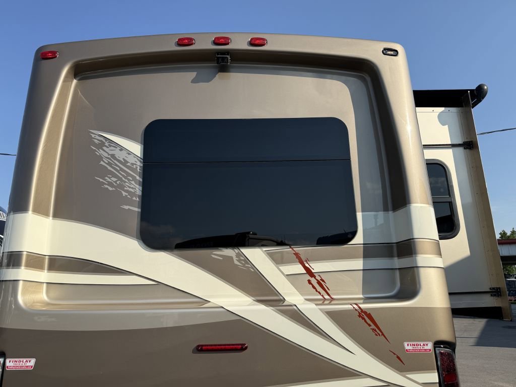 Used 2018 RAM 5500 SLT w/ Quick Order Package 29G SLT image 39