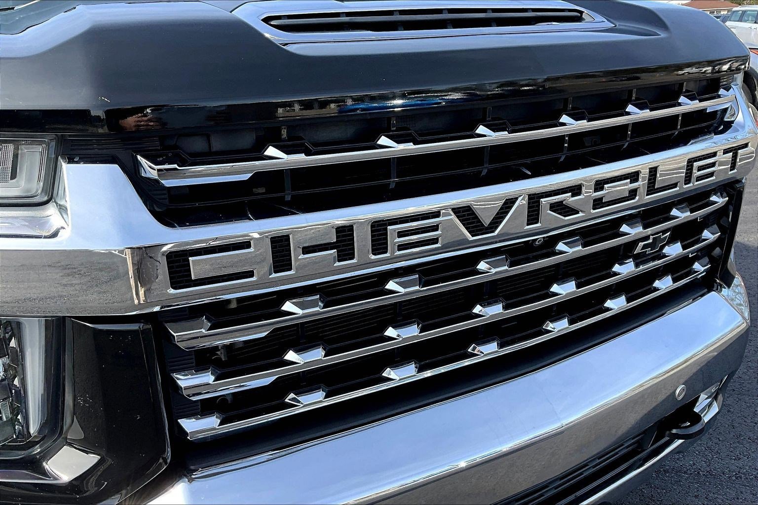 Used 2020 Chevrolet Silverado 2500 LTZ w/ LTZ Premium Package image 34