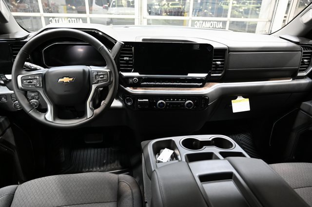 New 2026 Chevrolet Silverado 1500 LT image 13
