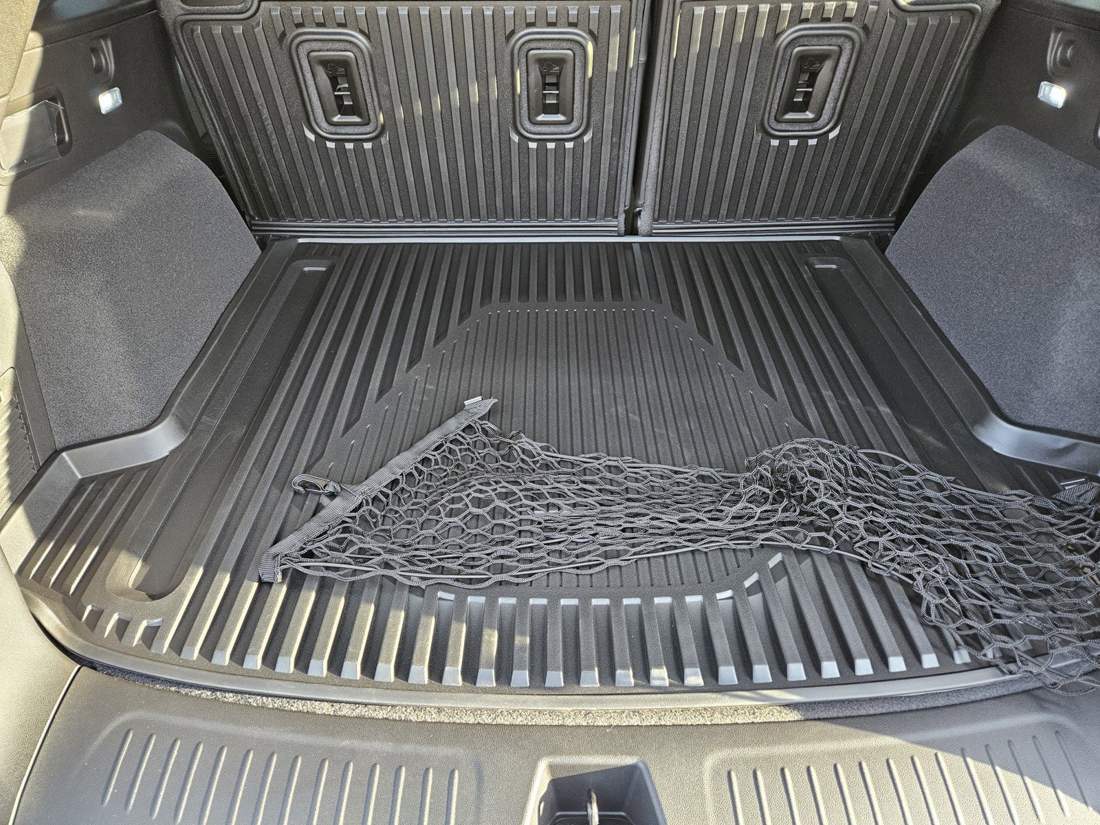 New 2026 Cadillac XT5 Luxury w/ LPO, Floor Liner Package FWD image 21