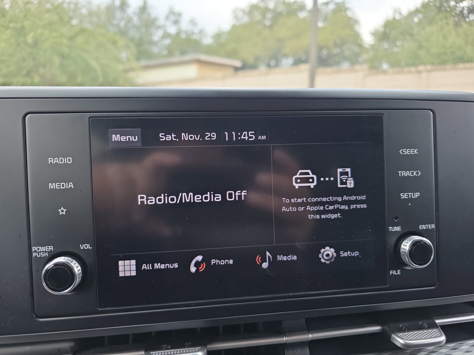 Certified 2024 Kia Carnival LX image 13