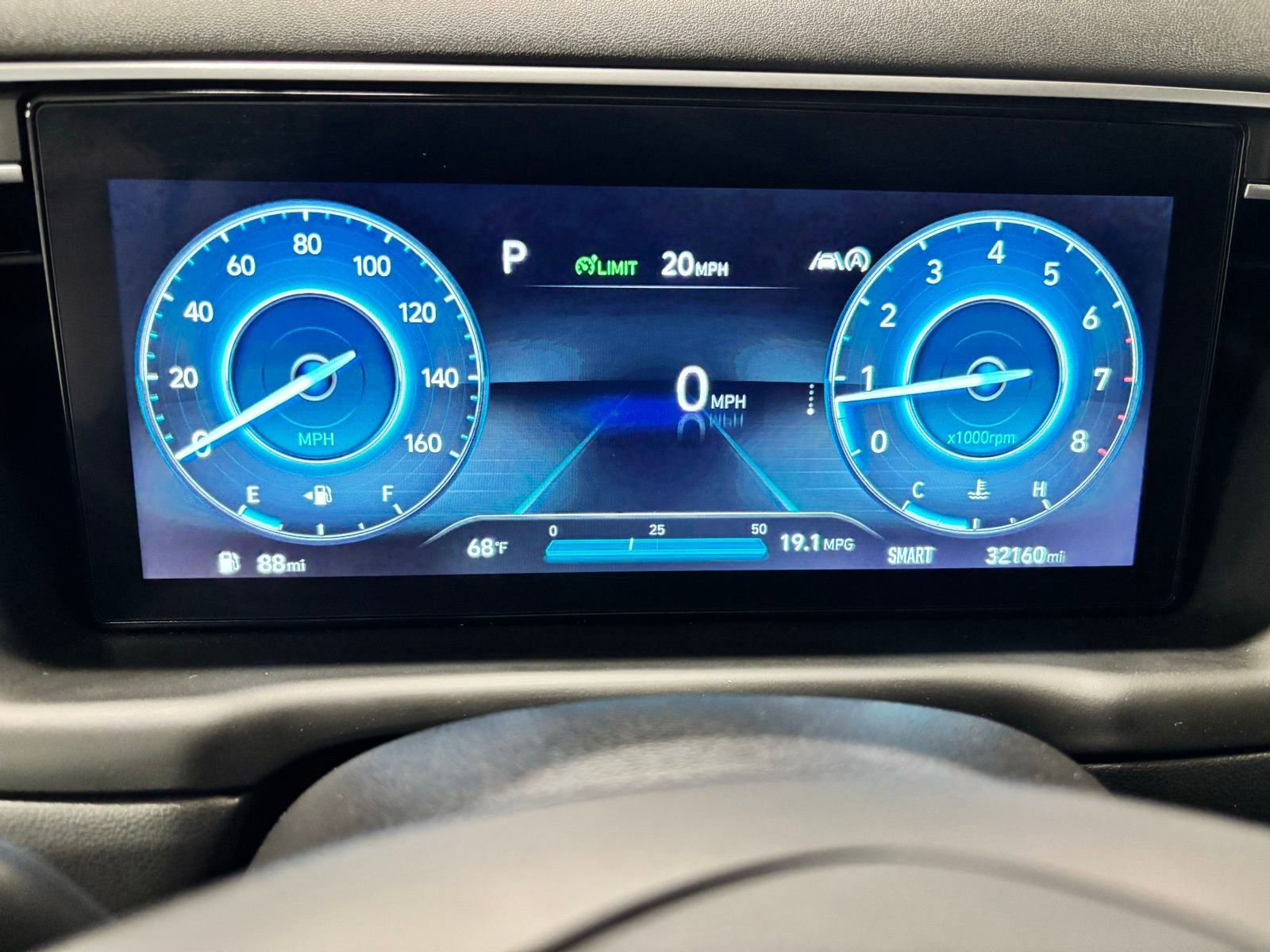 Used 2024 Hyundai Tucson Limited FWD image 12