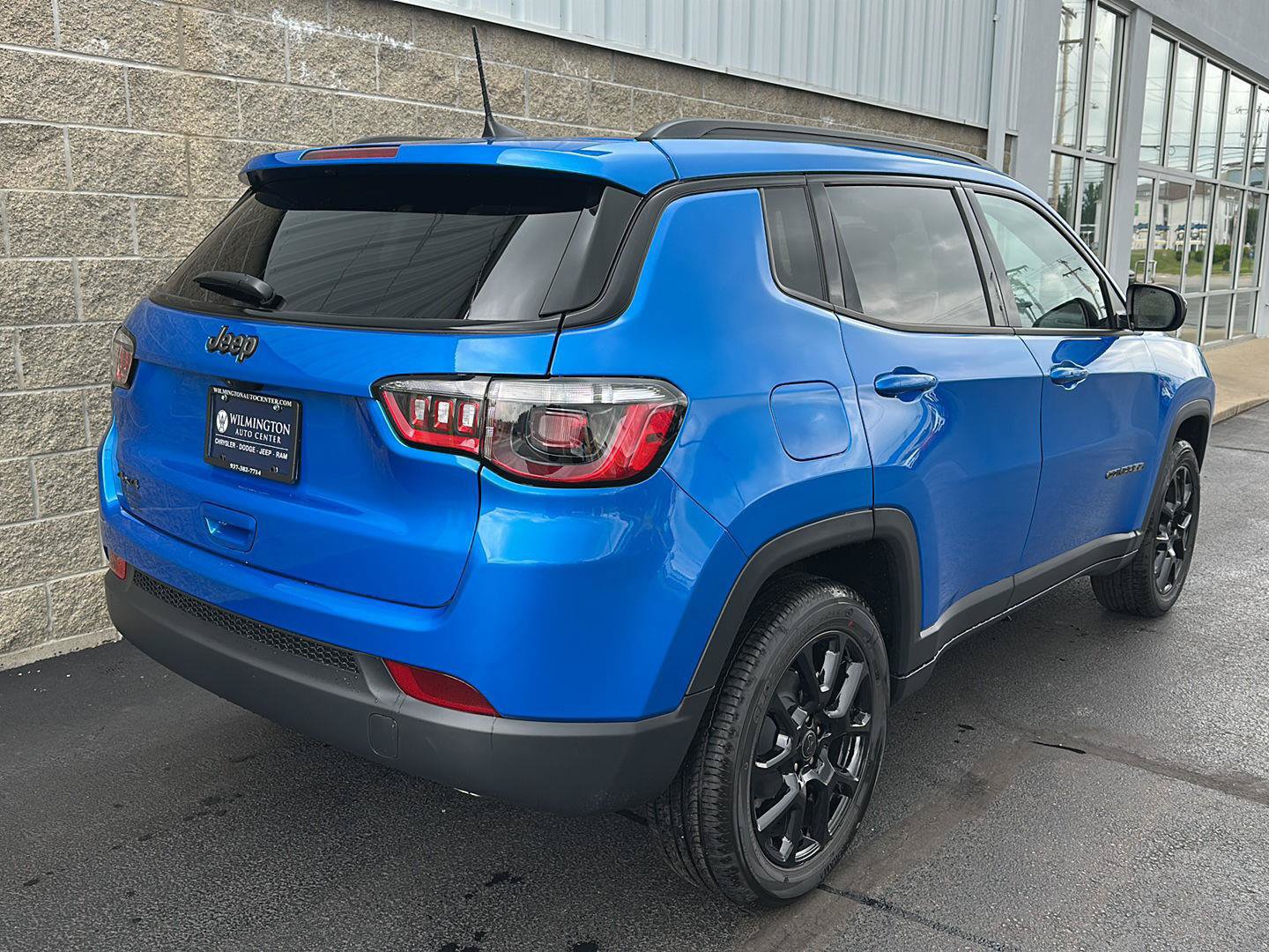 New 2026 Jeep Compass Latitude AWD/4WD image 2