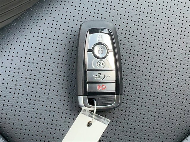 New 2026 Ford F250 Lariat w/ Tremor Off-Road Package image 29