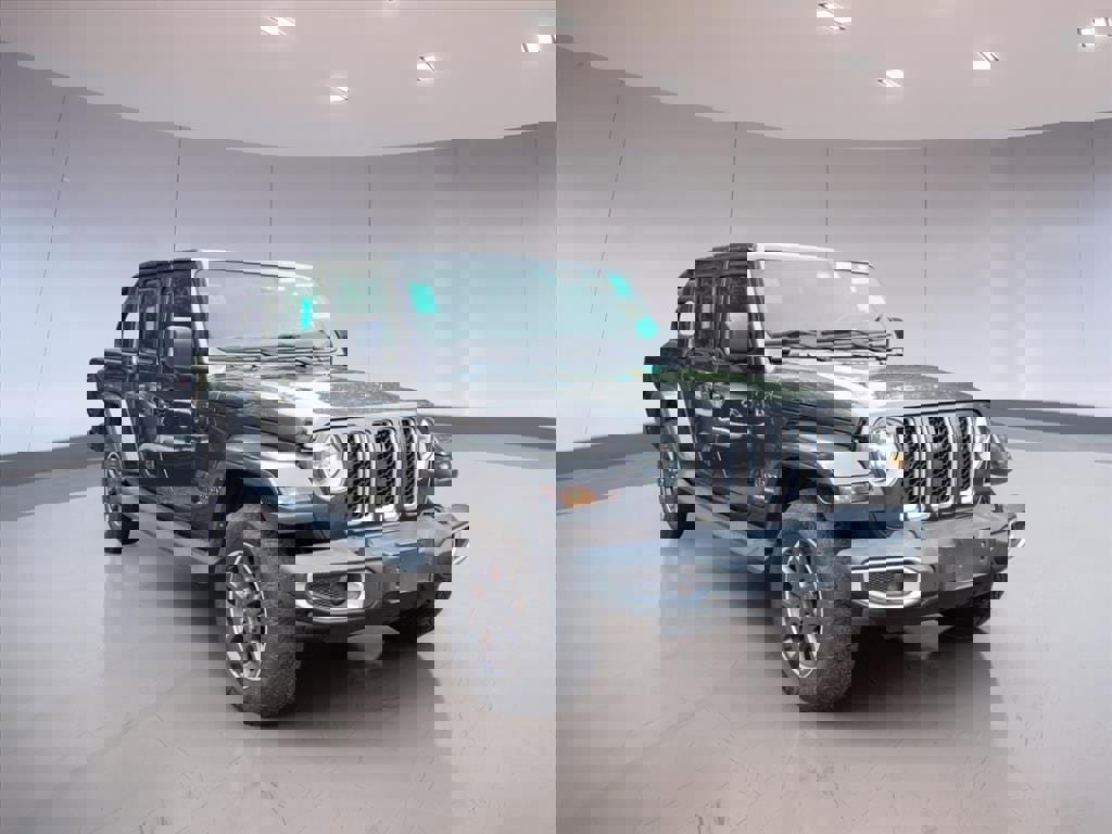 Used 2021 Jeep Gladiator Overland image 1