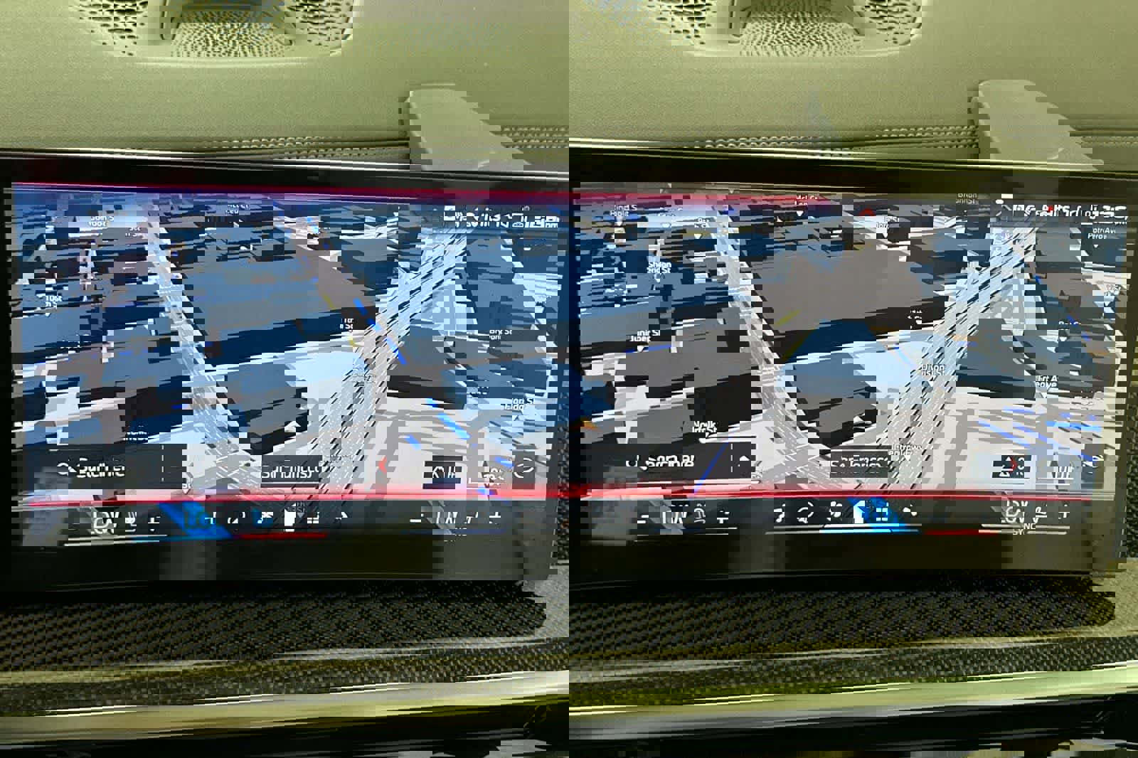 New 2026 BMW X6 M60i image 19