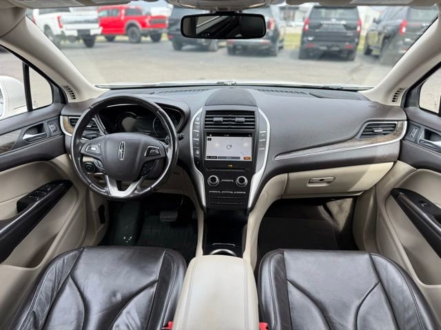 Used 2019 Lincoln MKC Reserve w/ MKC Climate Package image 2
