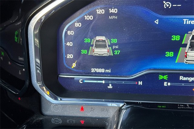 Used 2025 Chevrolet Silverado 1500 LT image 38