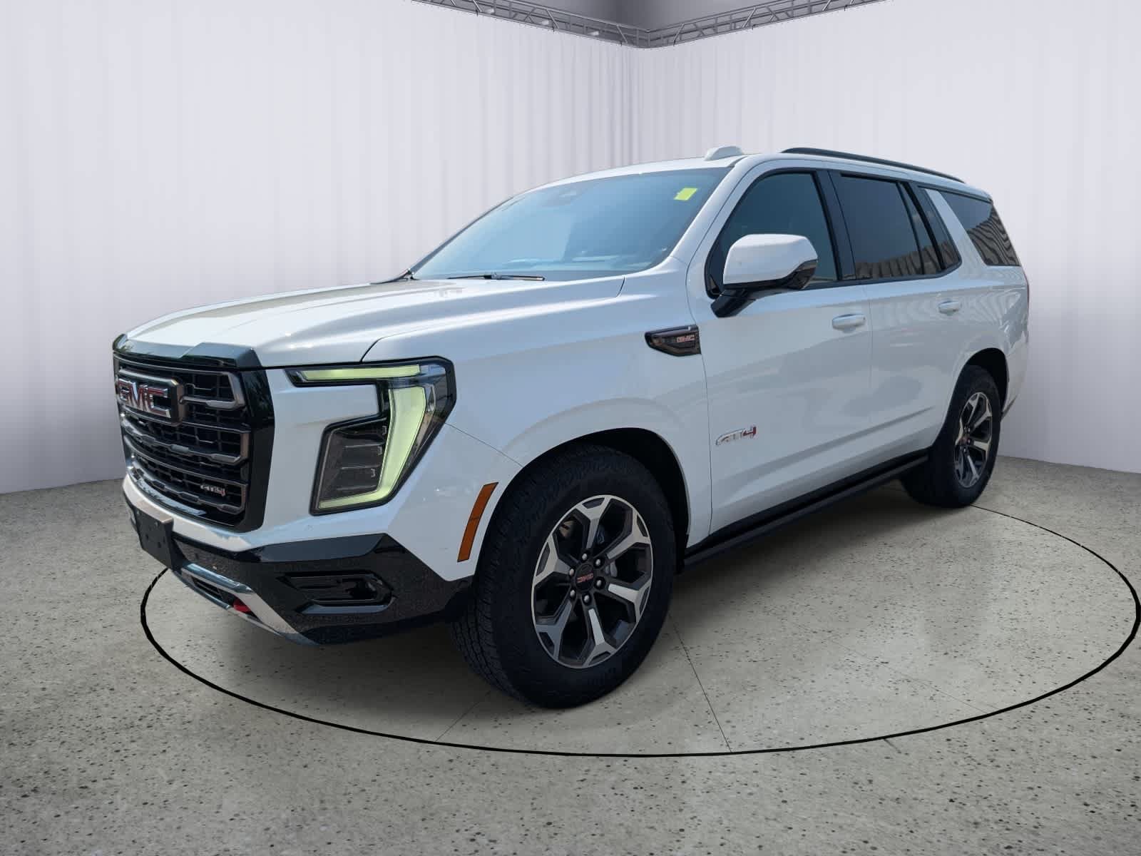 Used 2025 GMC Yukon AT4 Ultimate AWD/4WD image 7