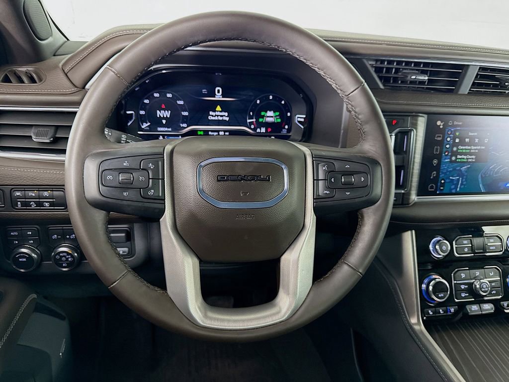 Used 2024 GMC Yukon Denali w/ LPO, Floor Liner Package AWD/4WD image 11