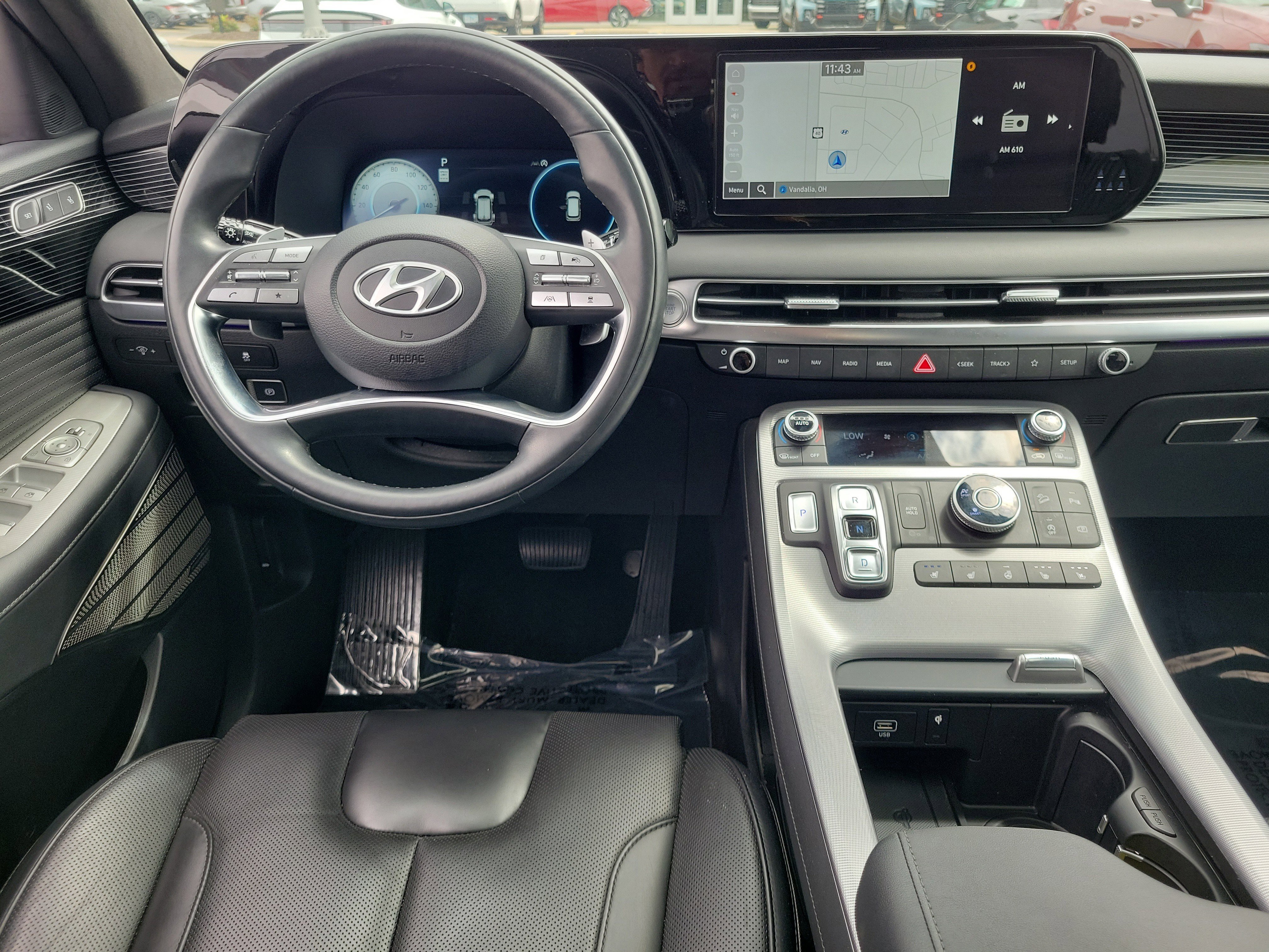 Used 2023 Hyundai Palisade Calligraphy w/ Cargo Package AWD/4WD image 10