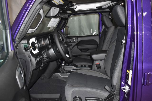 New 2026 Jeep Gladiator Sport image 11