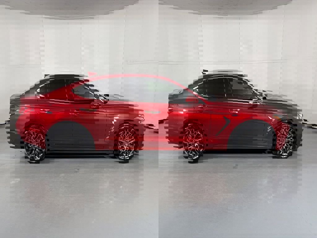 Used 2019 Genesis G70 2.0T Advanced image 9