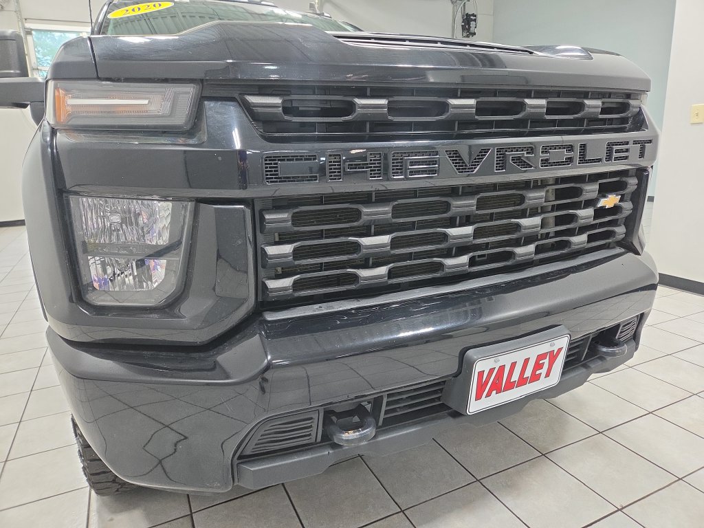 Used 2020 Chevrolet Silverado 2500 Custom w/ Custom Value Package AWD/4WD image 24
