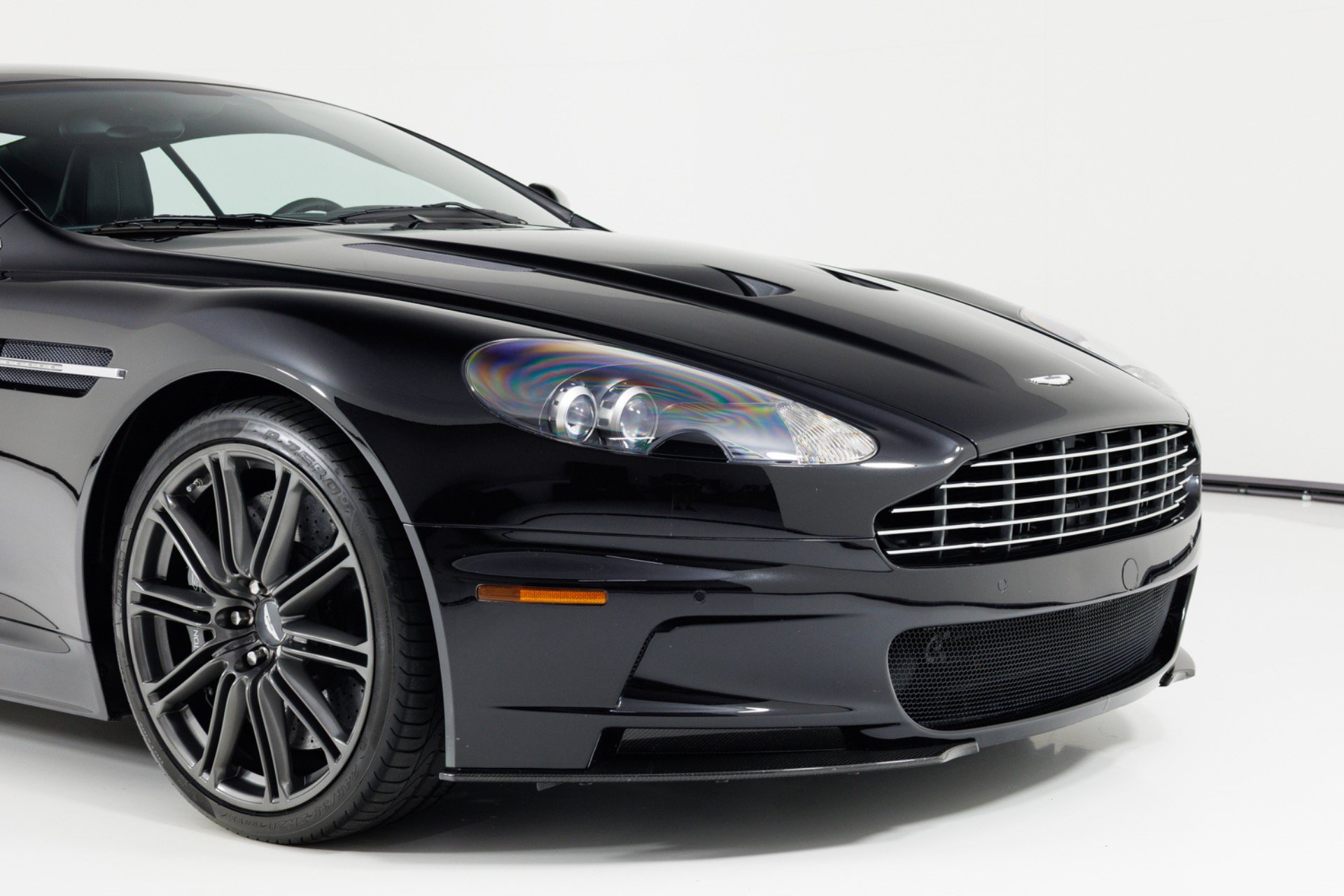 Used 2009 Aston Martin DBS Coupe RWD image 49