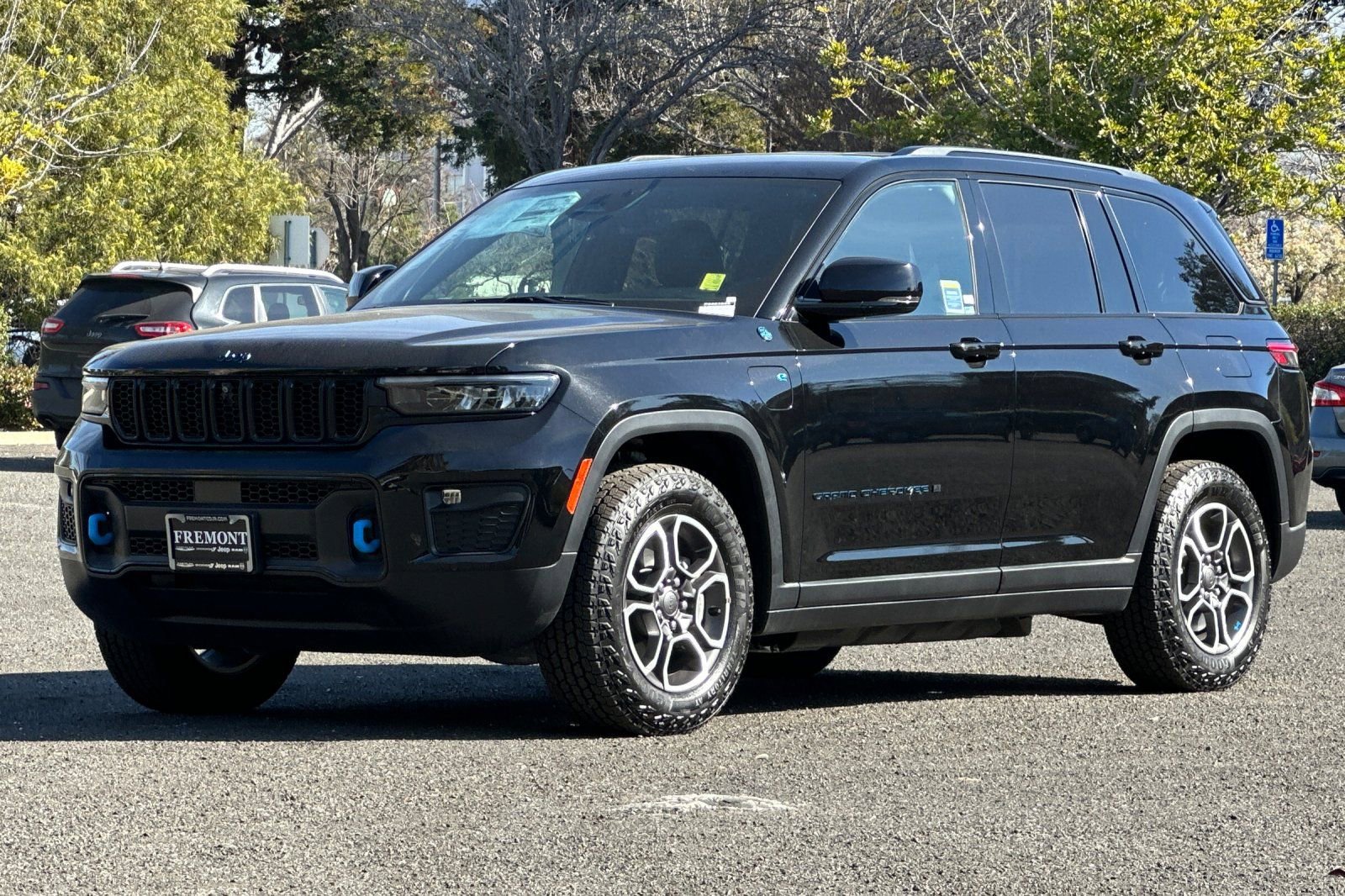 New 2023 Jeep Grand Cherokee Trailhawk image 7