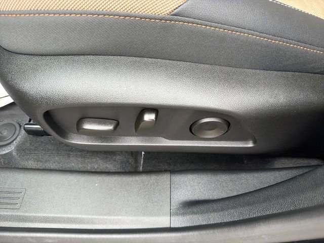 Used 2026 Chevrolet Equinox ACTIV w/ Convenience Package III AWD/4WD image 17
