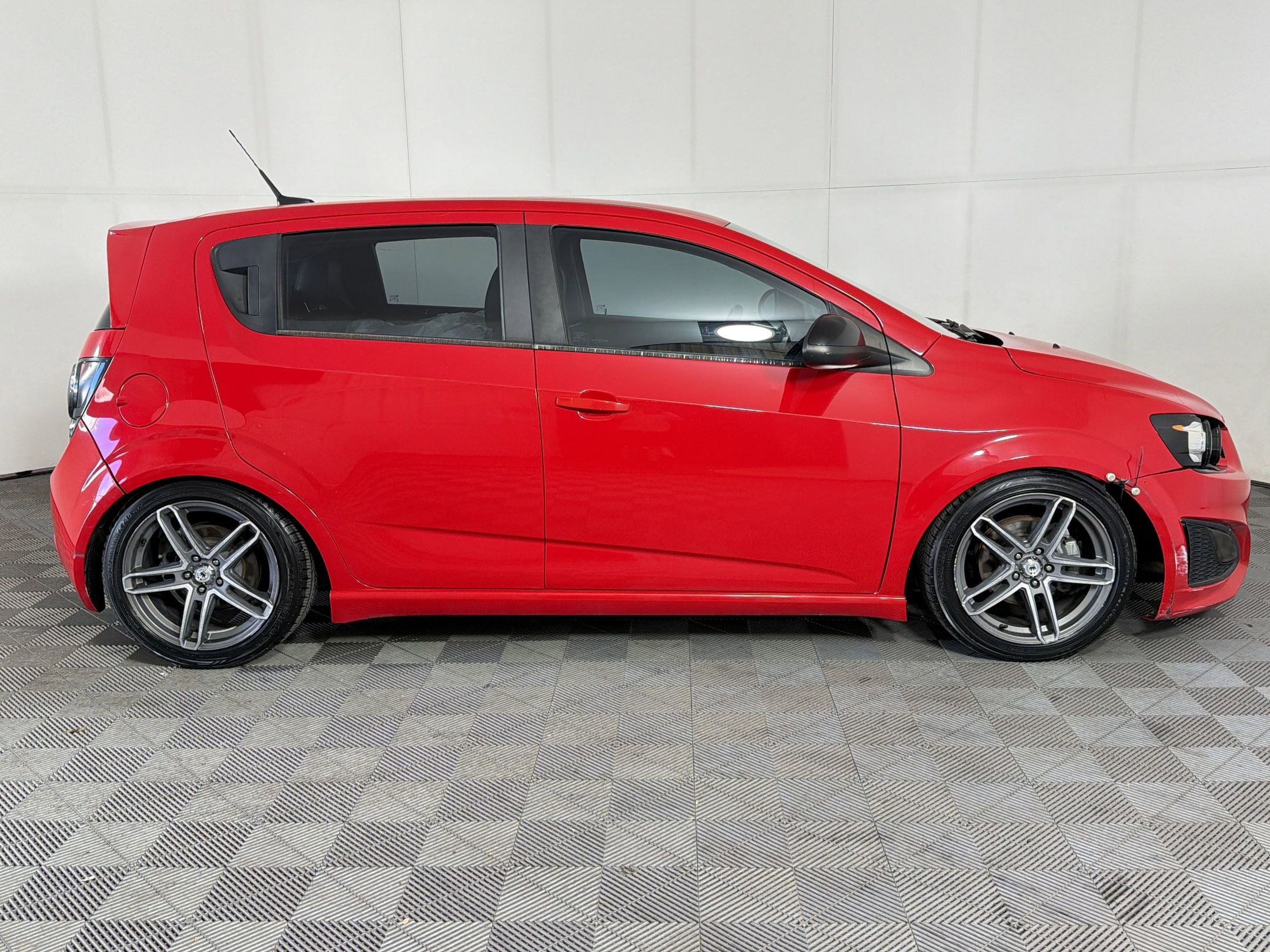 Used 2013 Chevrolet Sonic RS image 8