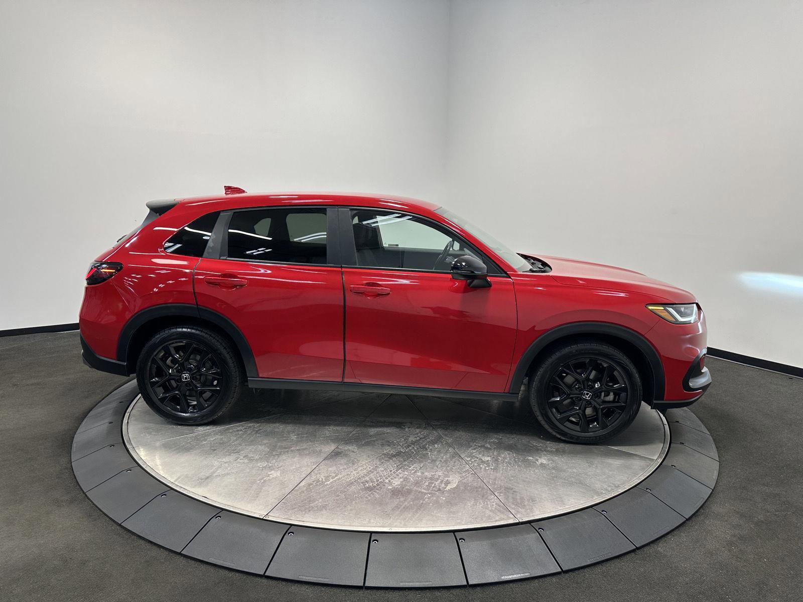 Certified 2023 Honda HR-V Sport image 8