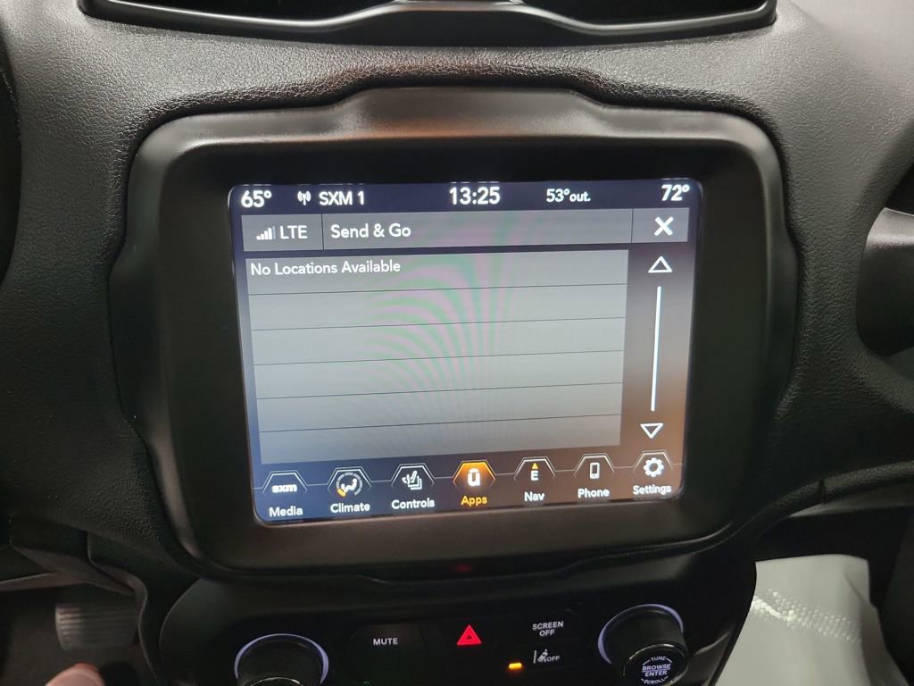 Used 2023 Jeep Renegade Limited image 8