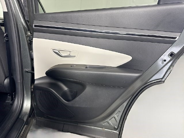 Used 2023 Hyundai Tucson SEL AWD/4WD image 27
