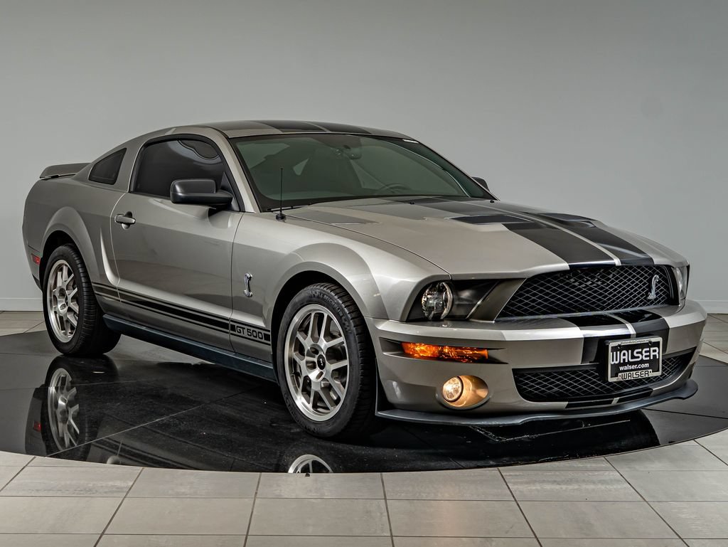 Used 2009 Ford Mustang Shelby GT500 RWD image 3