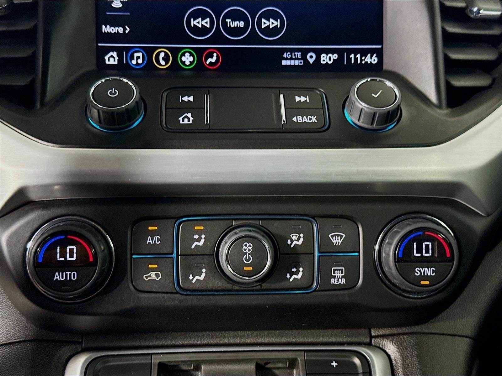 Certified 2023 GMC Acadia SLE w/ Driver Convenience Package AWD/4WD image 16
