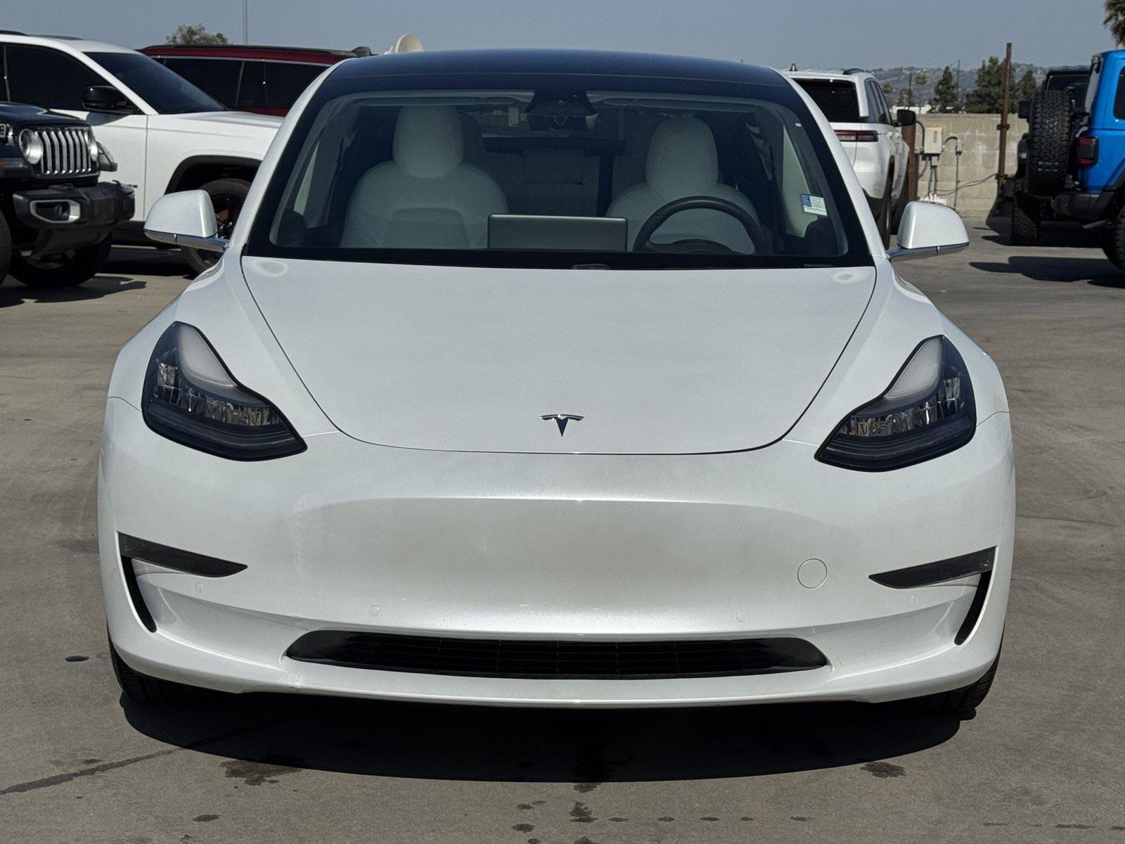 Used 2019 Tesla Model 3 RWD image 2