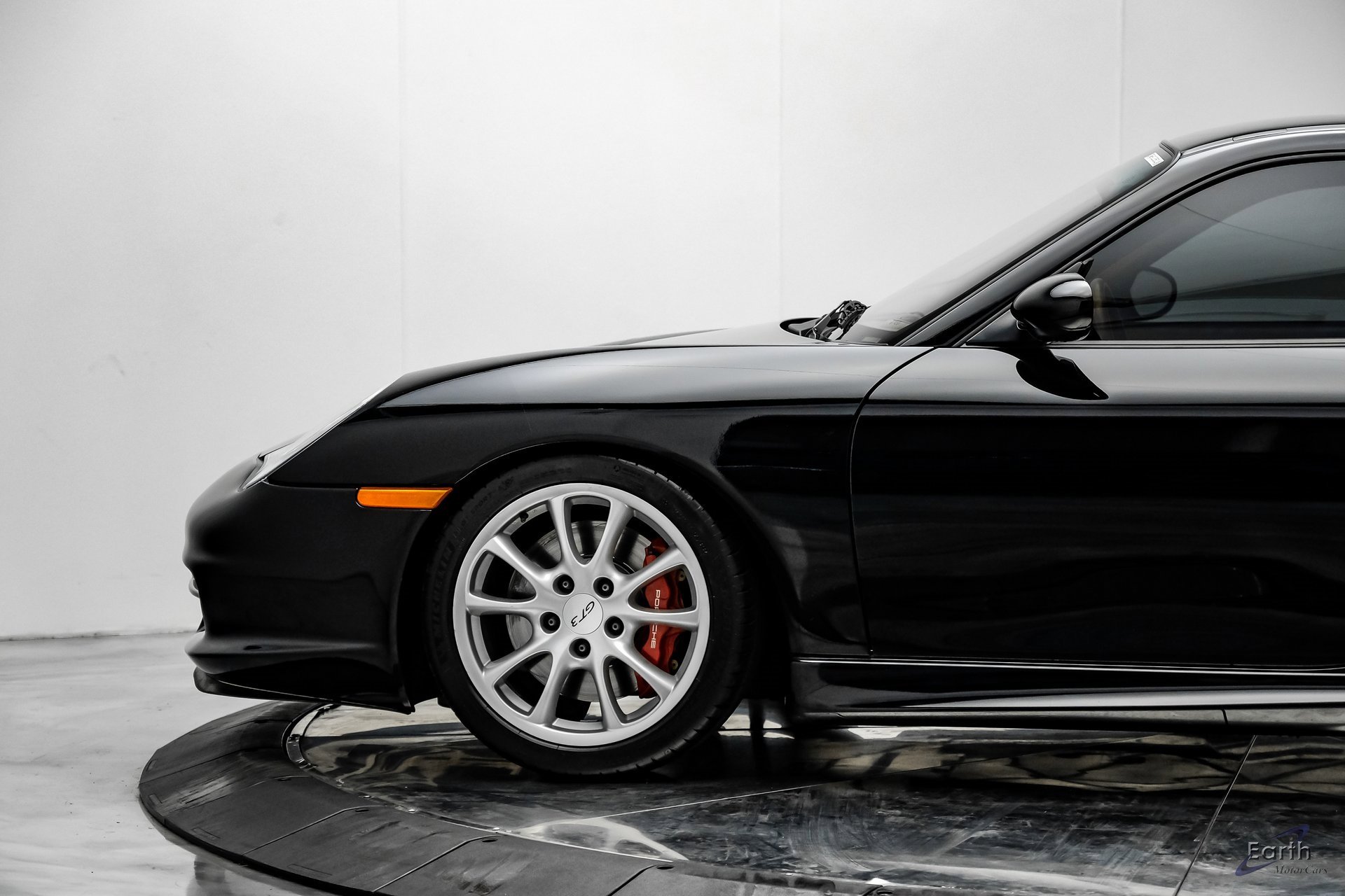 Used 2004 Porsche 911 GT3 image 6