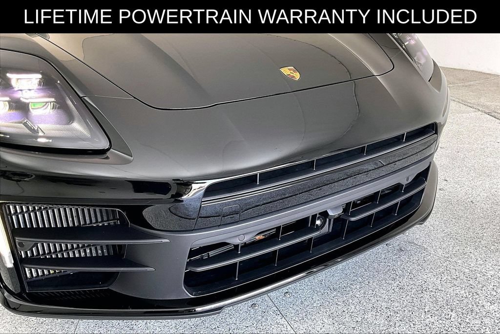 Used 2025 Porsche Panamera 4 w/ Premium Package AWD/4WD image 36
