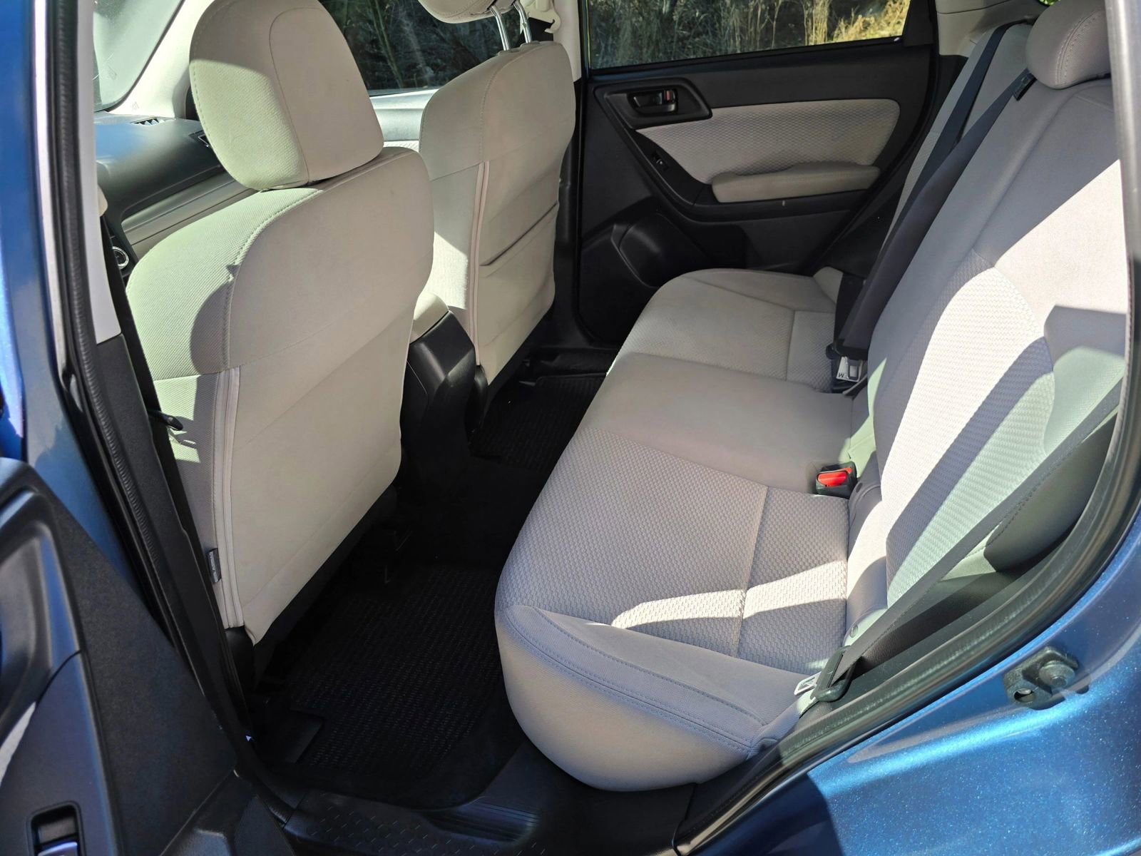 Used 2017 Subaru Forester 2.5i w/ Alloy Wheel Package image 17