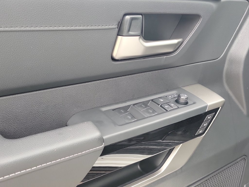 New 2026 Toyota Tundra Limited AWD/4WD image 20