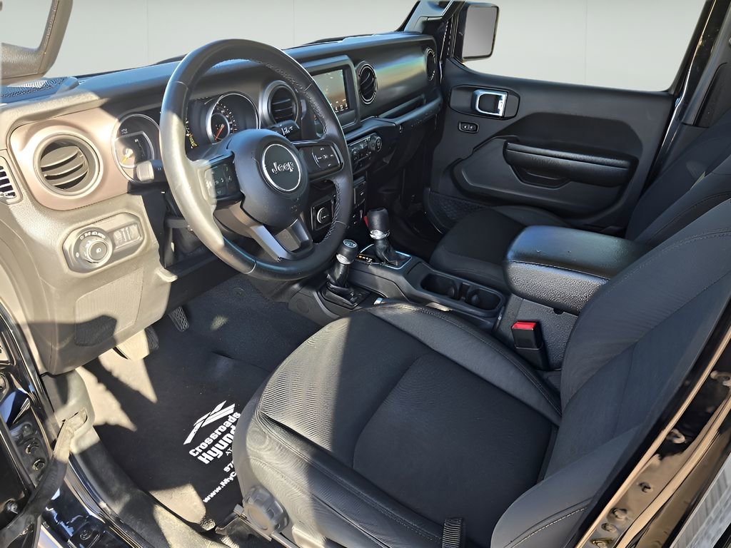 Used 2020 Jeep Wrangler Unlimited Sport AWD/4WD image 25