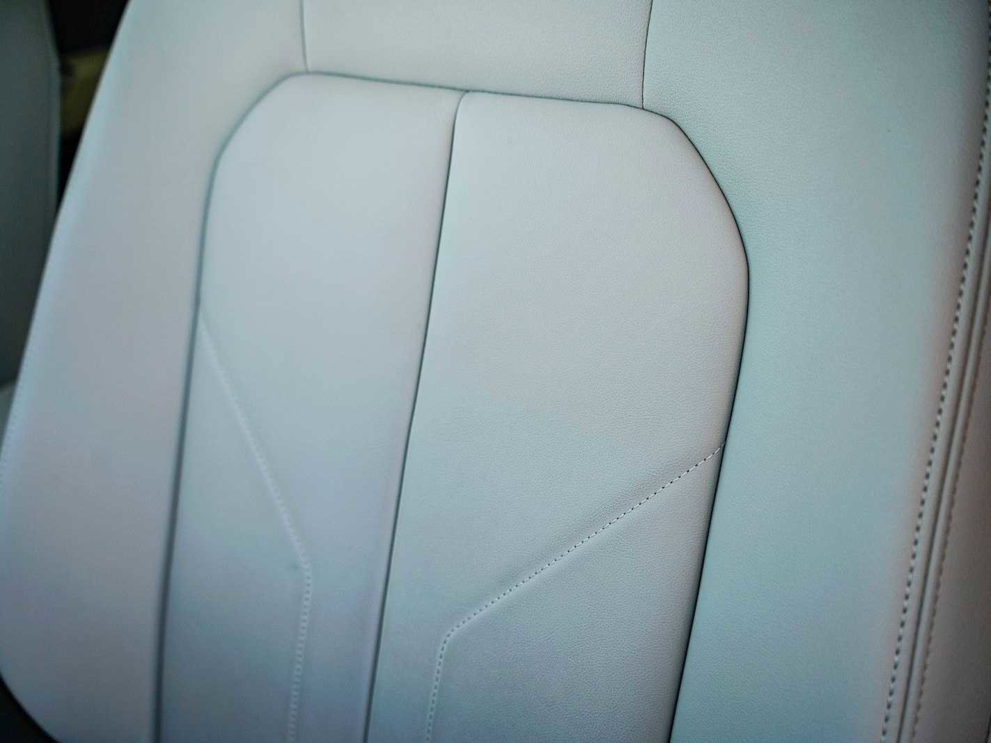 Used 2025 Audi Q3 2.0T Premium w/ Convenience Package image 11