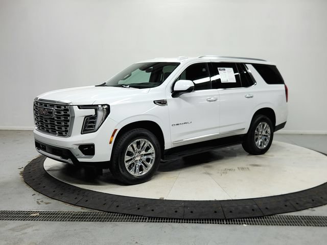 Used 2025 GMC Yukon Denali RWD image 4