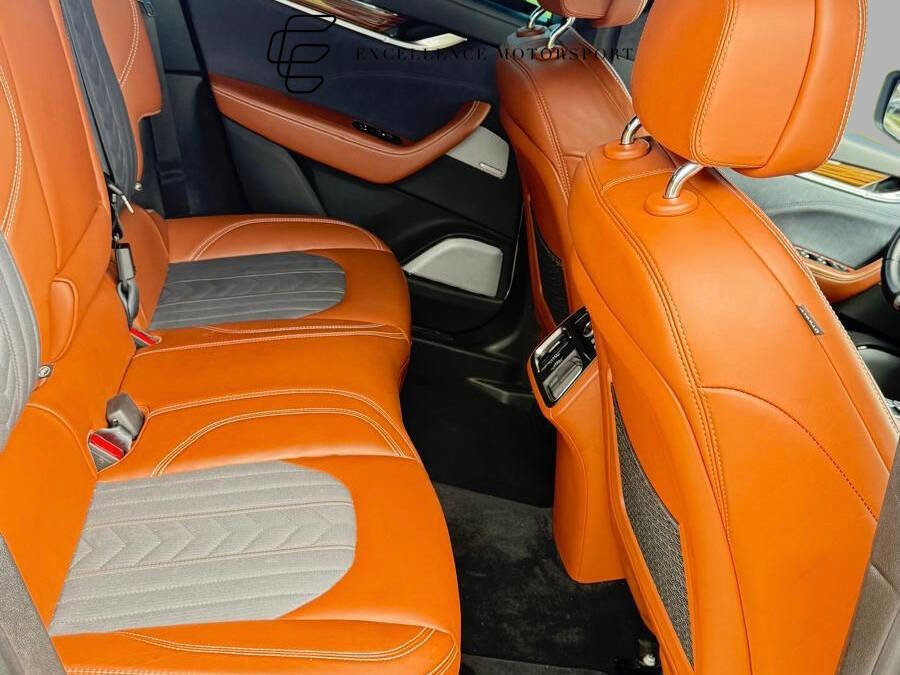 Used 2018 Maserati Levante S GranLusso image 6