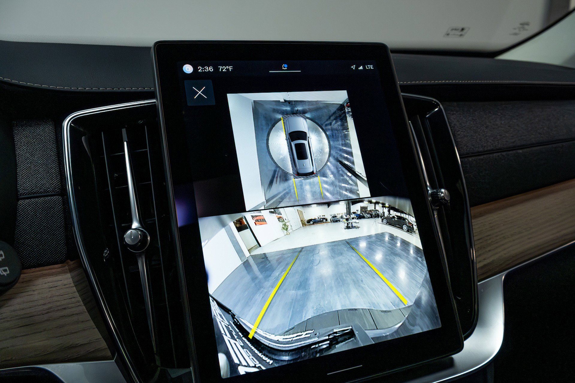 Used 2025 Volvo XC90 B6 Plus image 75