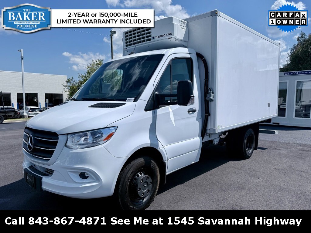 Used 2023 Mercedes-Benz Sprinter 4500 image 1