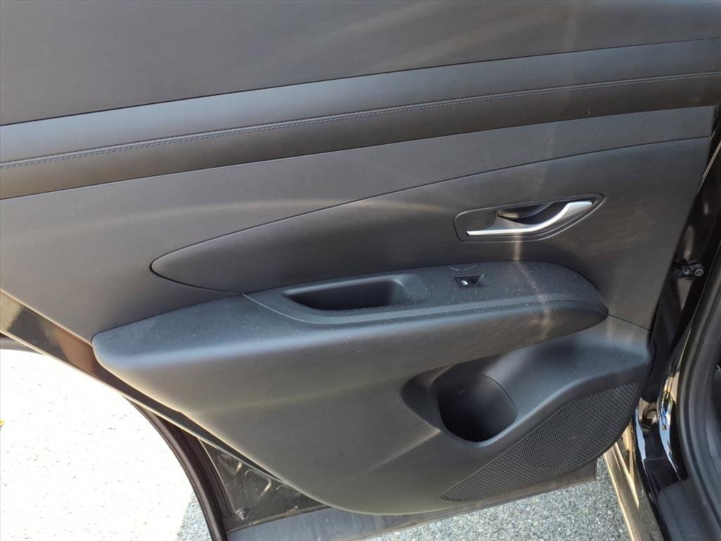 Used 2025 Hyundai Tucson SEL AWD/4WD image 21