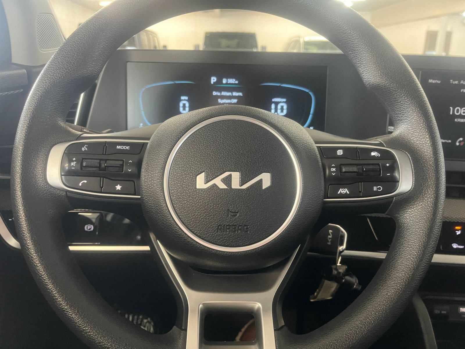 Used 2025 Kia Sportage LX FWD image 28