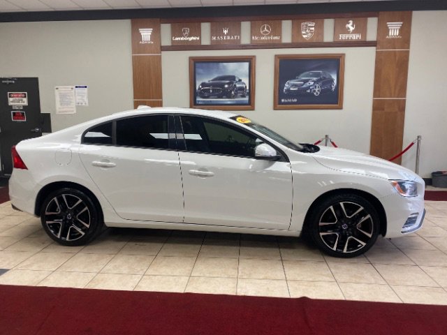 Used 2018 Volvo S60 T5 Dynamic w/ Vision Package image 4